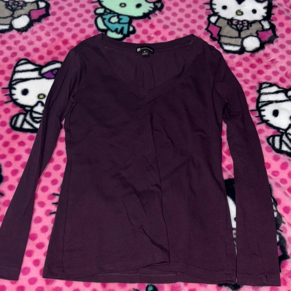 Valerie Bertinelli Deep Purple Long Sleeve Top - Picture 1 of 2